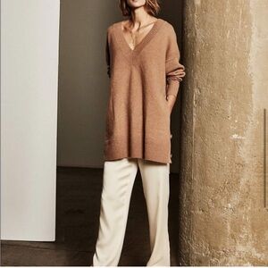 Equipment Merino Wool &
Alpaca Sweater